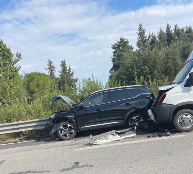 incidente-superstrada-6-650x588