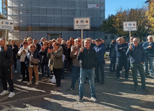 Festa-Pensionati-CNA-Marche-2-Gruppi-650x470