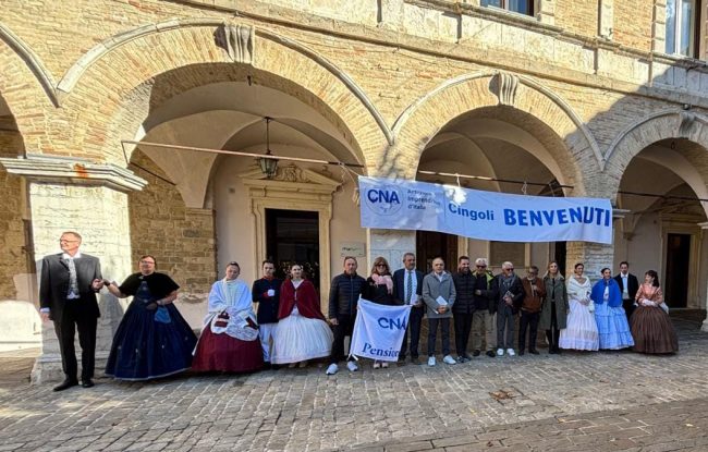Festa-Pensionati-CNA-Marche-7-Accoglienza-650x415