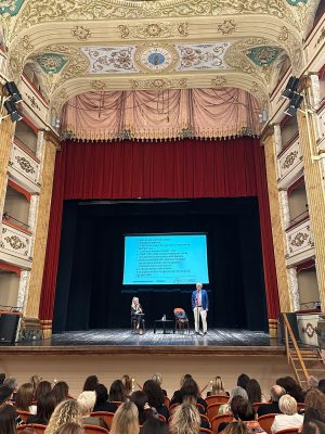 La-serata-col-pedagogista-Novara-a-Treia-1-300x400
