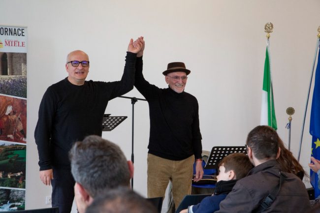 Lattore-Giovanni-Moschella-e-il-maestro-Lanfranco-Pascucci