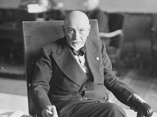 Luigi-Pirandello-1933-Helsinki-e1728060734115-325x242