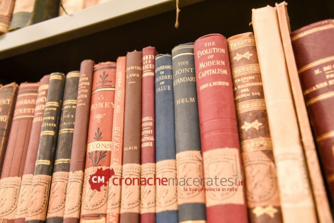 Maffeo-Pantaleoni_Biblioteca_FF-11-650x434