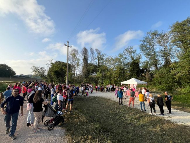 Montecassiano_camminata_in_rosa-1-650x488