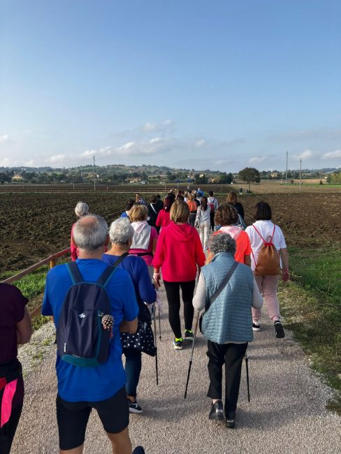 Montecassiano_camminata_in_rosa-2-488x650