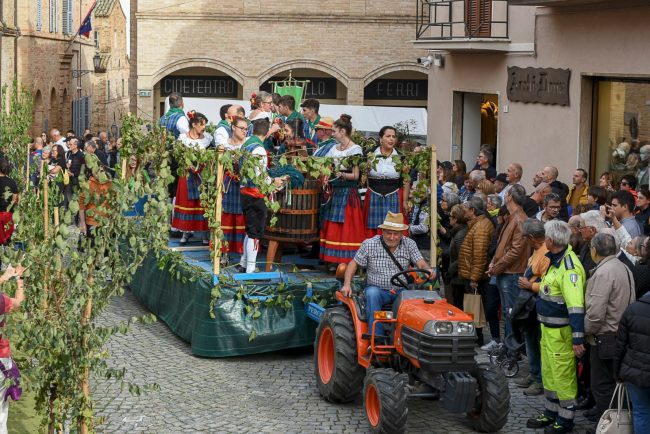 Sagra-dei-Sughitti-2024-3-650x434