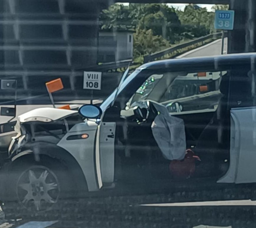 auto-superstrada-e1728739016274