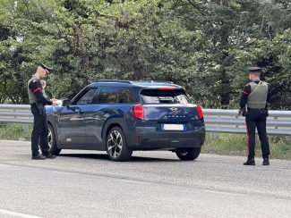 carabinieri-tolentino-controlli-archivio-arkiv