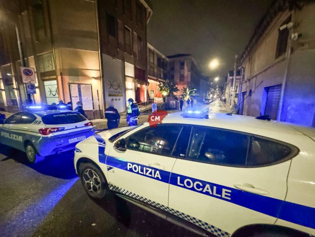 controlli-interforze-discoteca-donoma-corso-garibaldi-civitanova-FDM-14-650x488