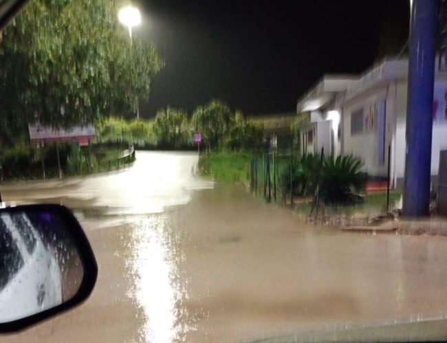 maltempo-porto-recanati-2-e1727946422441-650x499