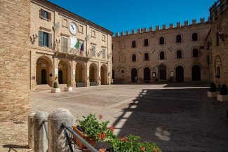 piazza-vittorio-emanuele-morrovalle