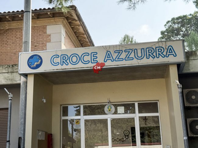 sgombero-ex-sede-croce-azzurra-via-argentina-porto-recanati-FDM-6-650x488