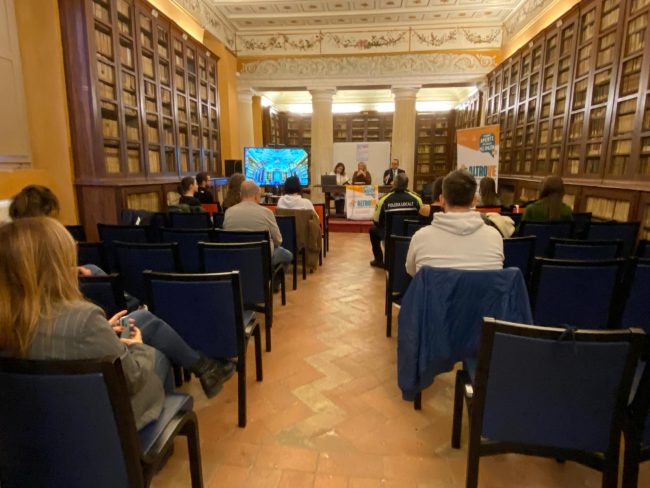 Cs-presentazione-Altrove-4-650x488