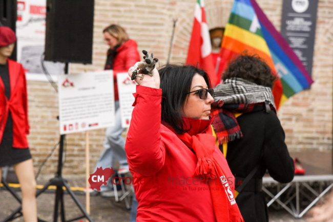 Femminicidio_Giornata-internazionale_FF-3-650x434