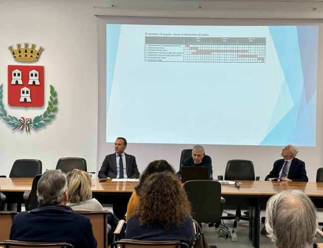 Udienza-pubblica-SantErasmo-1-650x499
