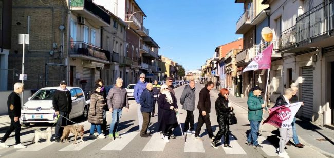 angelo-broccolo-cea-manifestazione-statale-4-650x308
