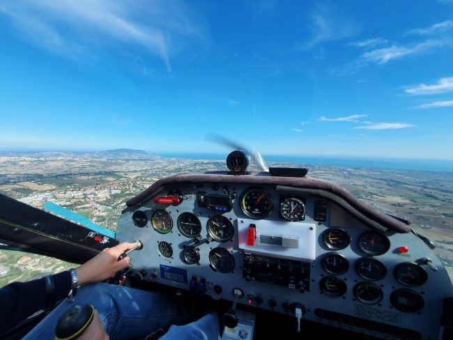 avio1-650x488
