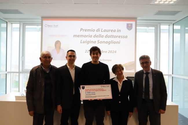 consegna-premio1-650x433
