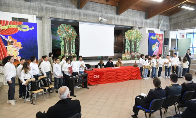 inaugurazione-indirizzo-musicale-scuola-mestica-civitanova-FDM-13-650x393