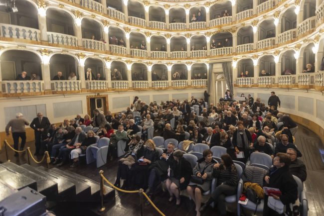 lauro-rossi-teatro