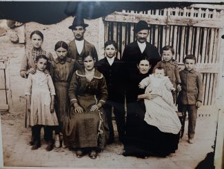 reunion-100-familiari-scocco-pasquale-1-325x245