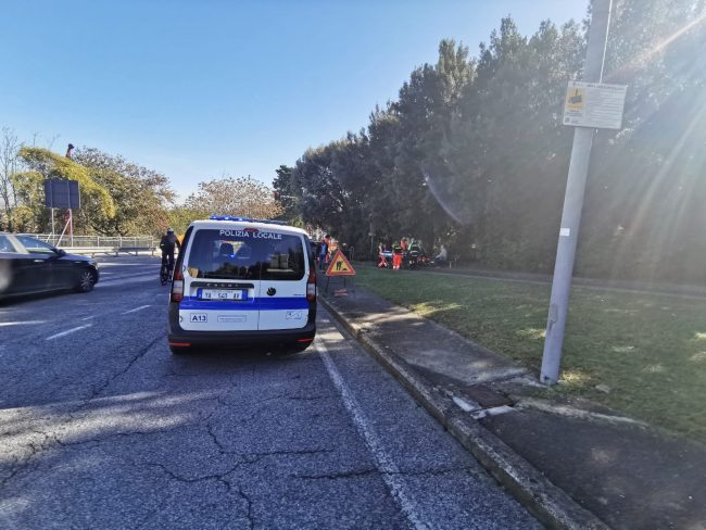 salvataggio-cimitero-macerata-polizia-locale-5-650x488