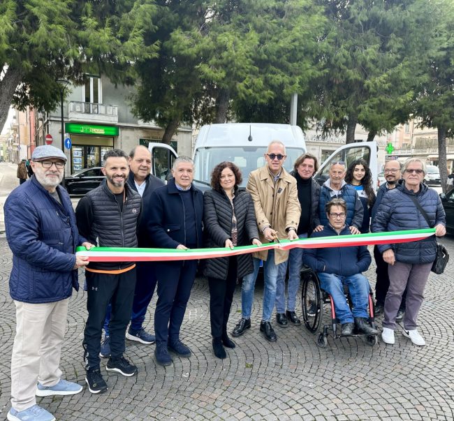 taglio_nastro-1-650x603