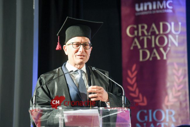 Agostini_Unimc_Giornata-Laureato_FF-25-650x434