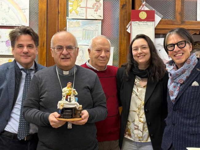 Nasini-Leonori.-Alessandri-e-Rilli-con-il-vescovo-Massara