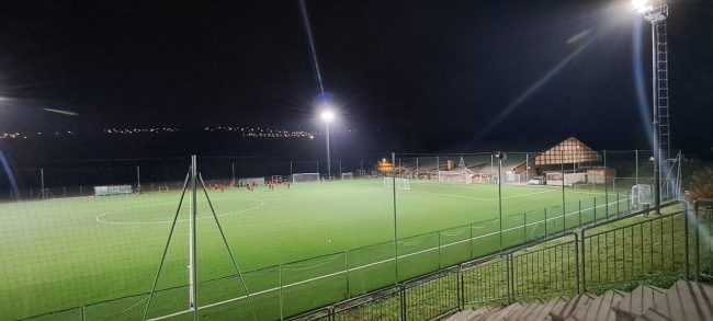 Nuova-illuminazione-campo-calcio-comunale-3-650x293