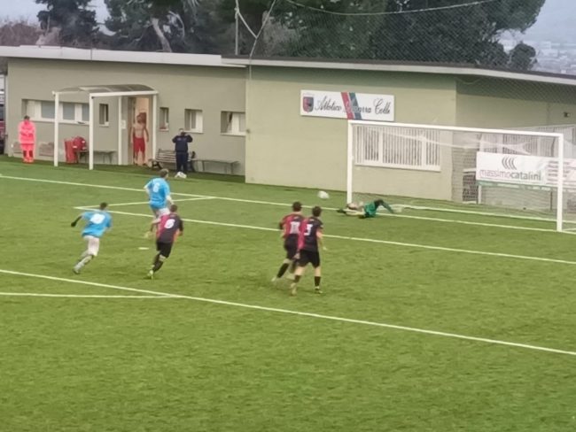 aurora-treia-atletico-azzurra-colli-rigore