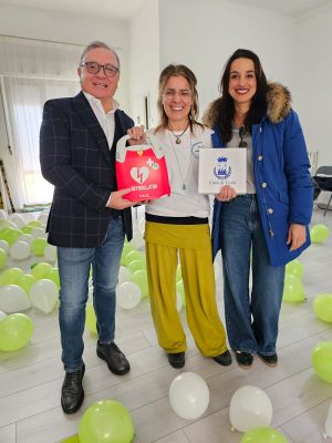 defibrillatore-treia-1-300x400
