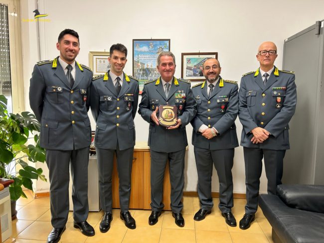 guardia-finanza-2-650x488