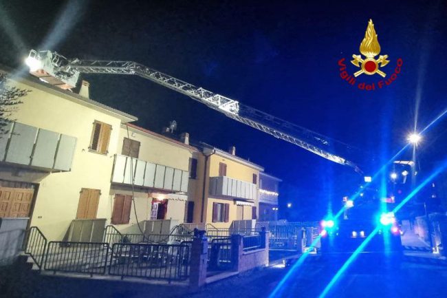 incendio-camino-treia1u-650x433