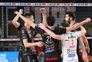 lube-milano-11-1-325x217