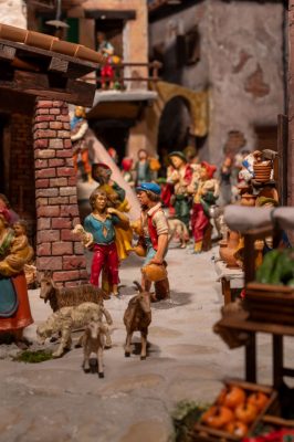 mostra-presepi-monte-san-giusto-3-266x400