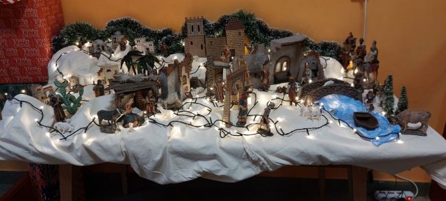 natale-casa-riposo-gagliole-26-650x293