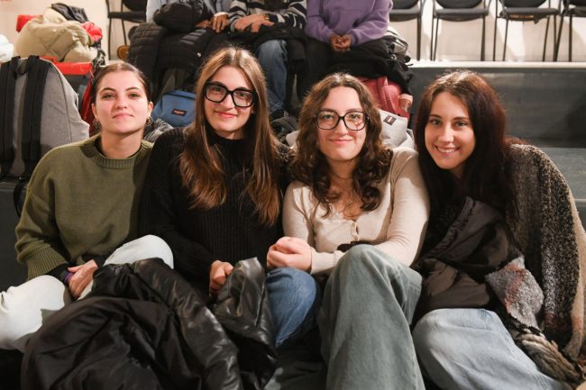 premio-parola-di-marca-santori-auditorium-bonifazi-corridoni-studentesse-civitanova-FDM-5-650x433
