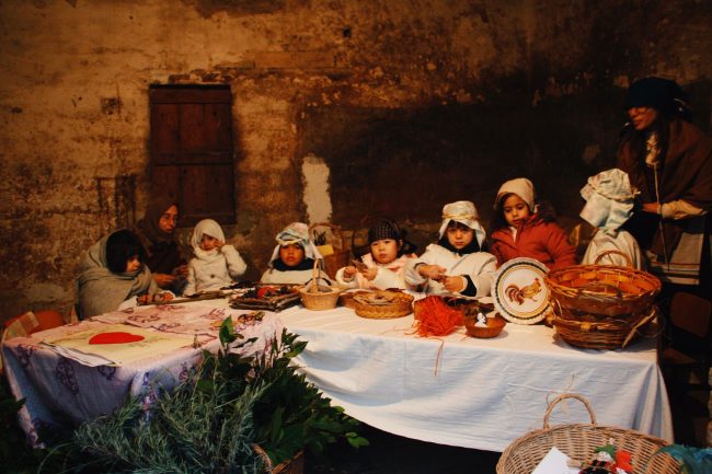 presepe-bambini-morrovalle-12-650x433