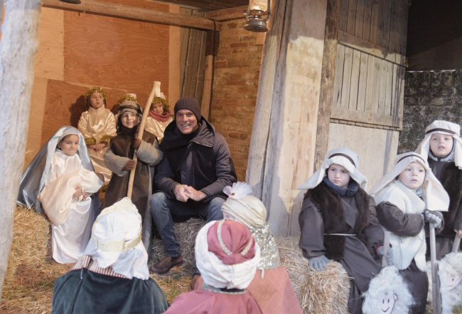 presepe-bambini-morrovalle-2-650x443