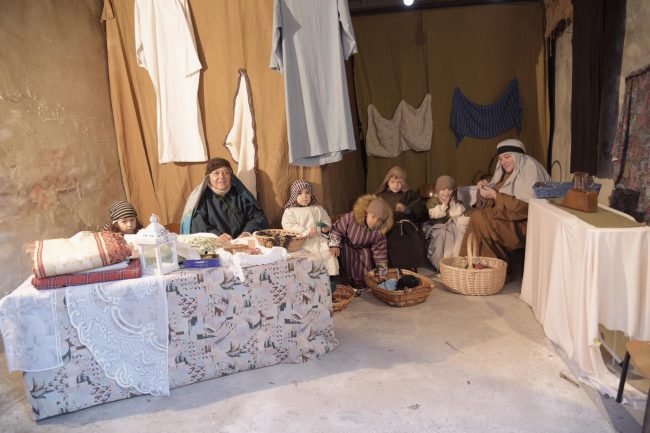 presepe-bambini-morrovalle-3-650x433