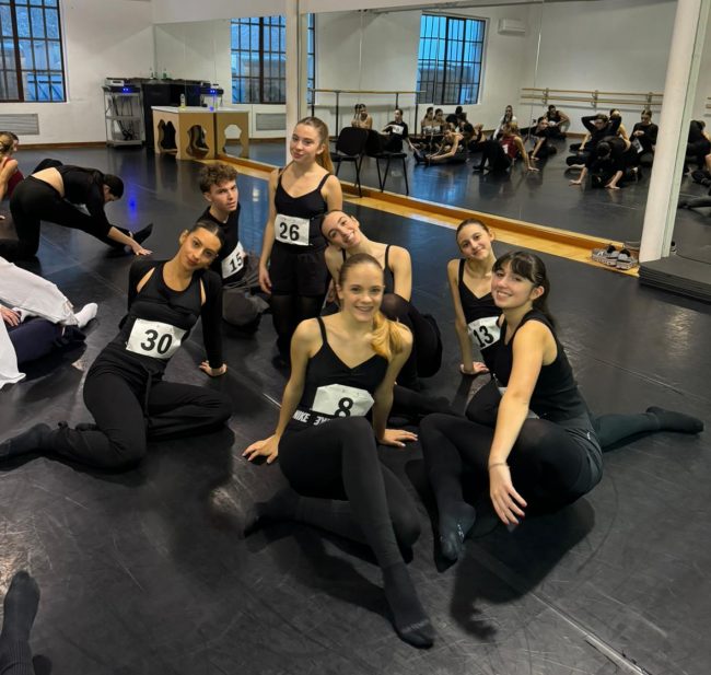 selezione-joffrey-ballet-e1733395134894-650x617