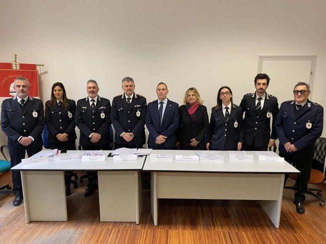 doria-renna-piccioni-polizia-locale-3-650x488