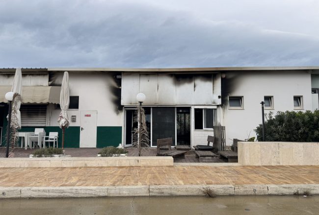 indendio-chalet-antonio-n1-lungomare-sud-civitanova-FDM-12-650x439