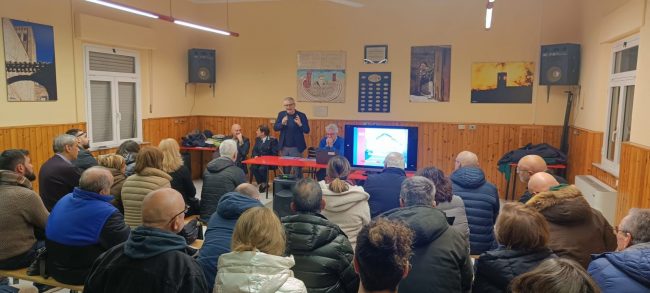 2025_01_31_assemblea-castelnuovo4-650x293