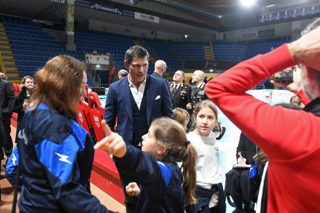 gran-gala-dello-sport-simar-group-montano-eurosuole-forum-civitanova-FDM-1-650x433