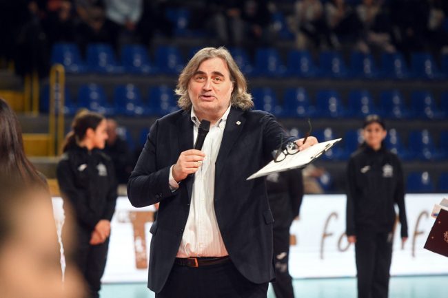 gran-gala-dello-sport-simar-group-pardo-eurosuole-forum-civitanova-FDM-9-650x433