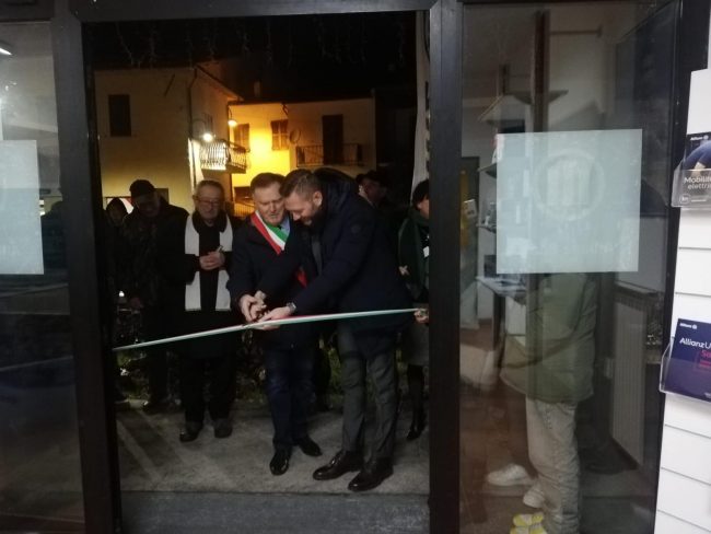 inaugurazione-banca-serravalle-2-650x488