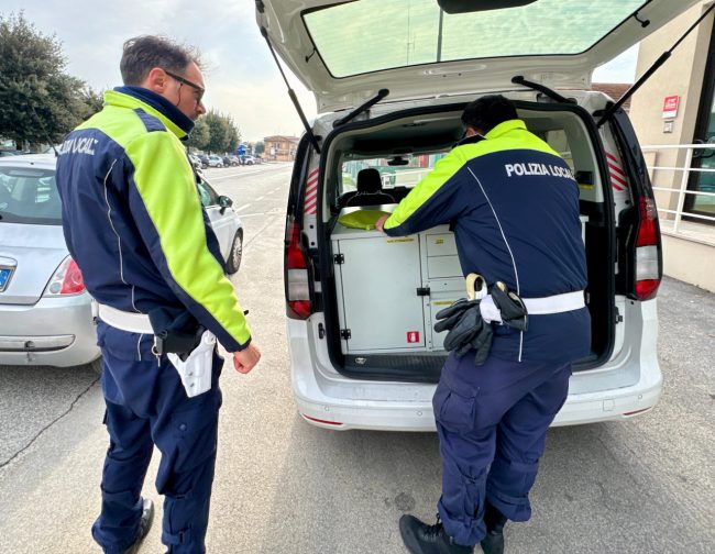 polizia-locale-civitanova-3-650x504