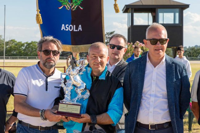 turchi-alla-corsa-dei-quartieri